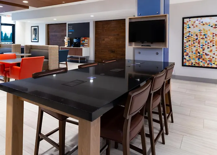 Express & - - Joliet North By Ihg