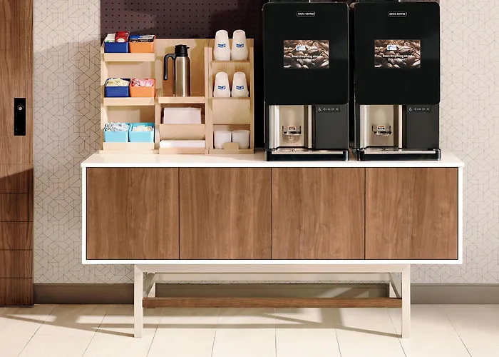 Express & - - Joliet North By Ihg
