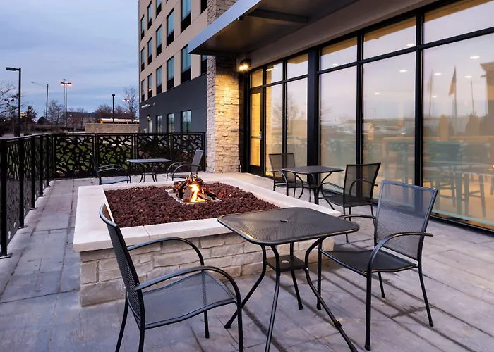 Express & - - Joliet North By Ihg Hotel Romeoville
