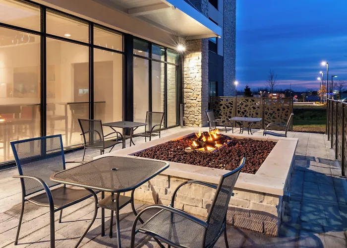 Express & - - Joliet North By Ihg Romeoville