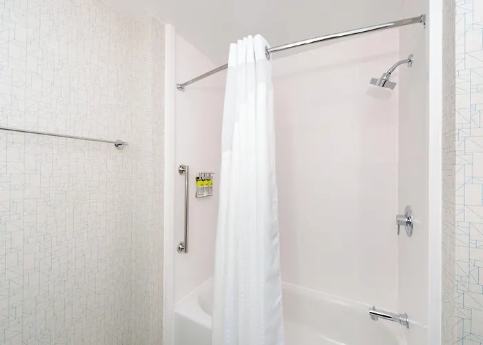 Express & - - Joliet North By Ihg Hotel Romeoville